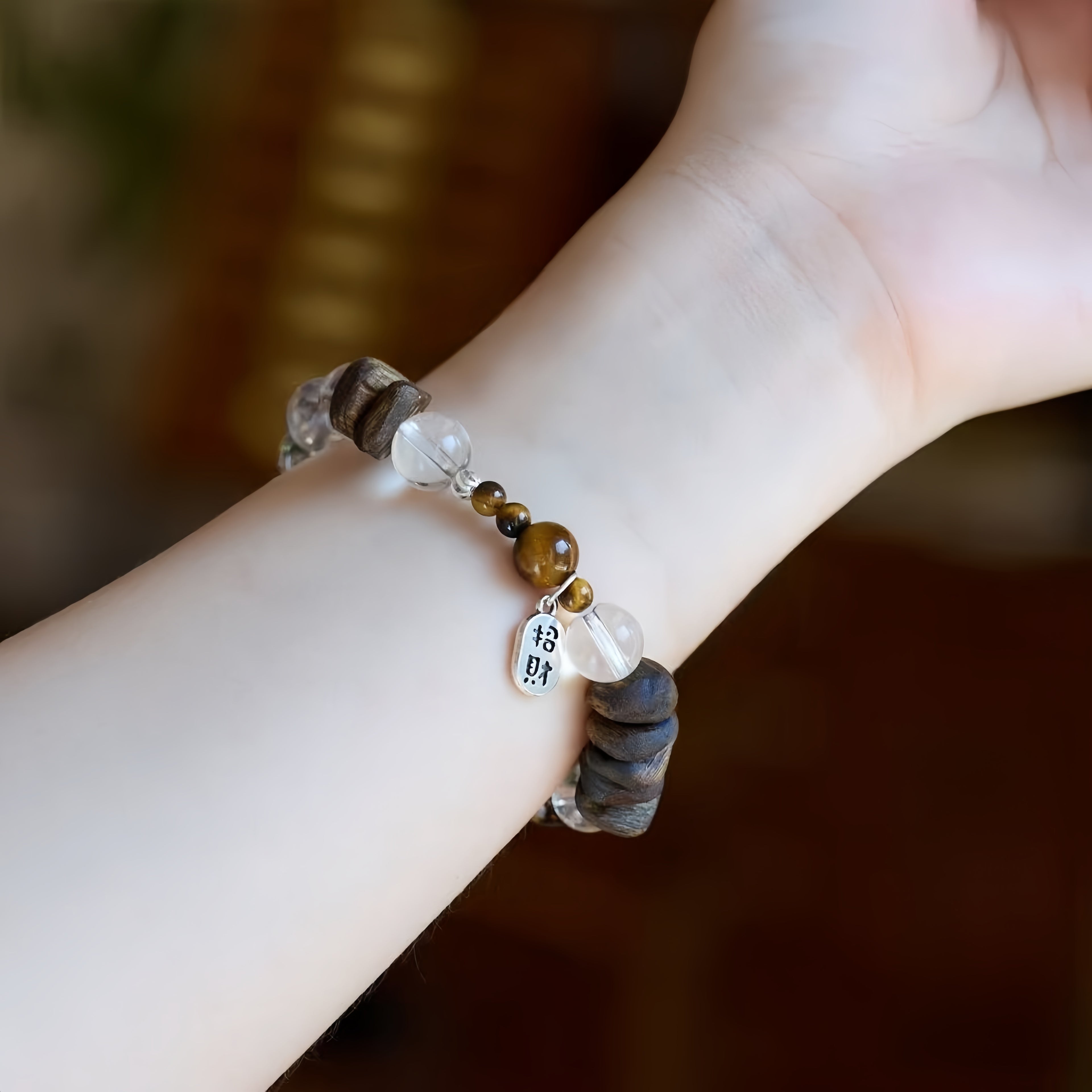 Agarwood & Crystal